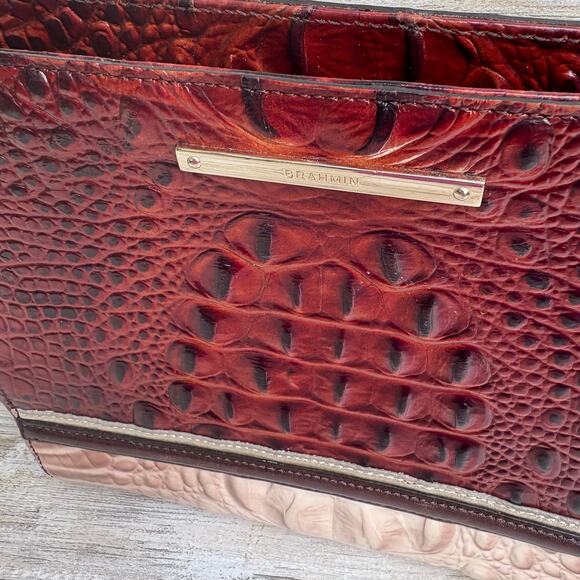 Brahmin Purse Melbourne Crossbody Pecan Cream Small Croc Embossed Leather Bag - Picture 4 of 16